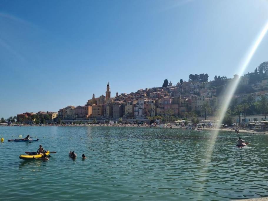 Le Garavan, Superbe Studio Vue Mer Et Vieux Menton Exterior foto